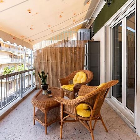 Under The Hill Apartment เอเธนส์ ภายนอก รูปภาพ